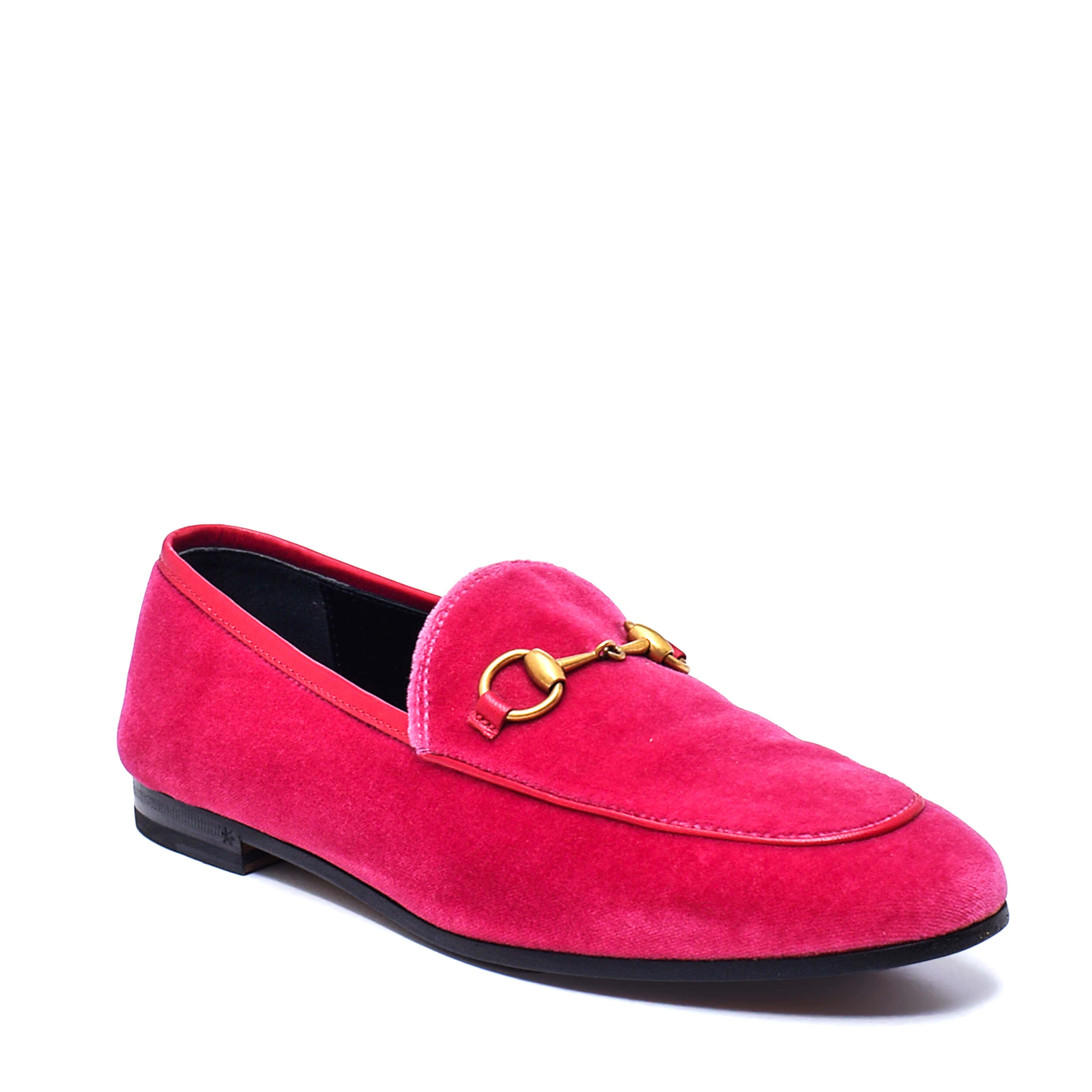 Gucci - Joordan Horsebit Pink Velvet Loafers / 37